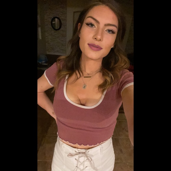 Meet your Posher, KB - Picture 2 of 3